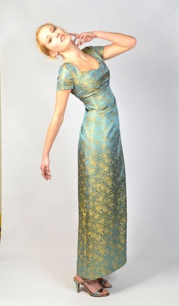 Grünes seiden kleid Clearance