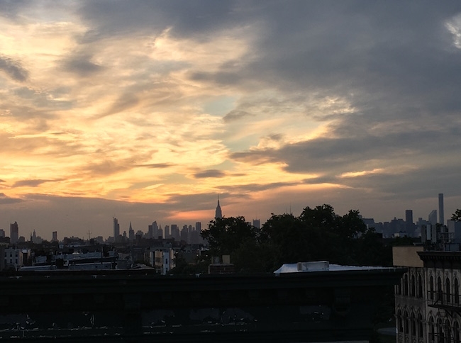 Über den Dächern von Bushwick. | Texterella