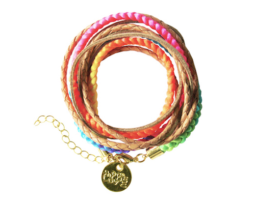 Hippie-Armband in Regenbogenfarben