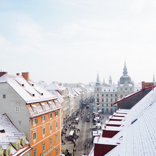 Graz, Österreich: Blick über die Dächer